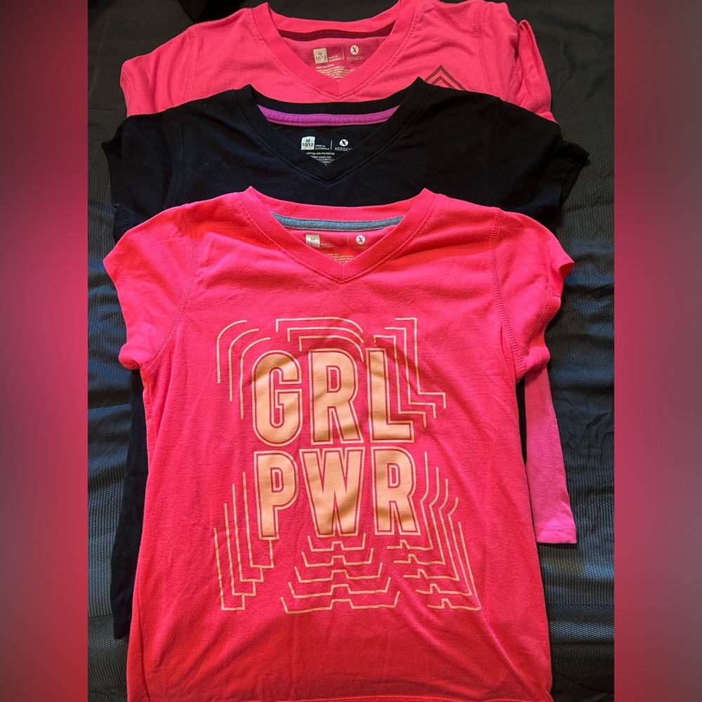 3 Xersion girls t shirts